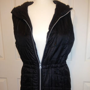 Black Sleeveless Quilted Jacket Vest